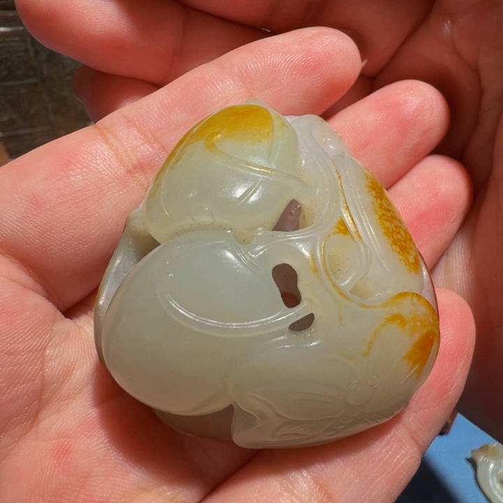 J***a和田玉未镶嵌颈饰