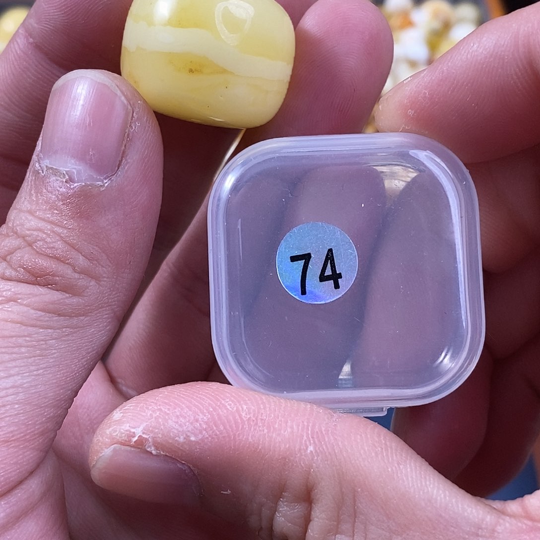 琥珀裸石未镶嵌微瑕l