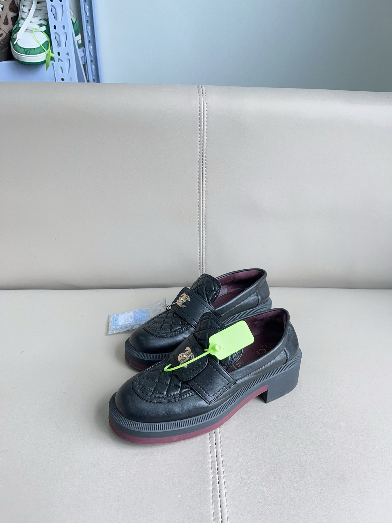 99新 Chanel/香奈儿 黑金乐福鞋   37.5码大爆款 d四五八五