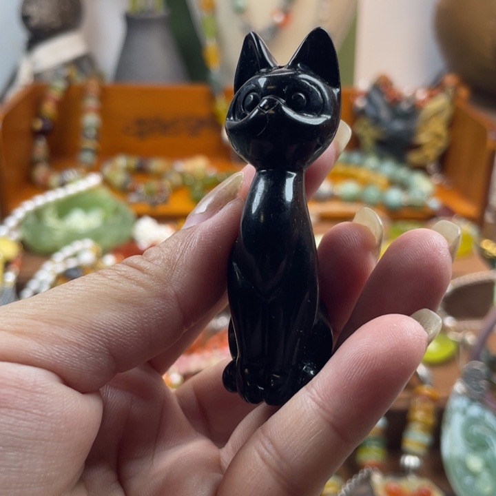 蛇纹石玉未镶嵌吊坠