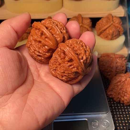 P***k文玩核桃吊坠核桃