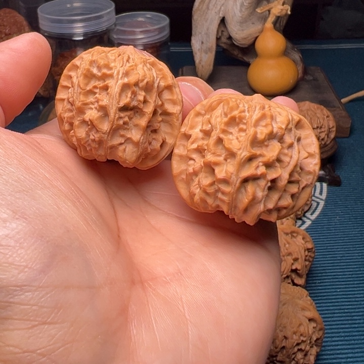 文玩核桃吊坠蓟县马蹄