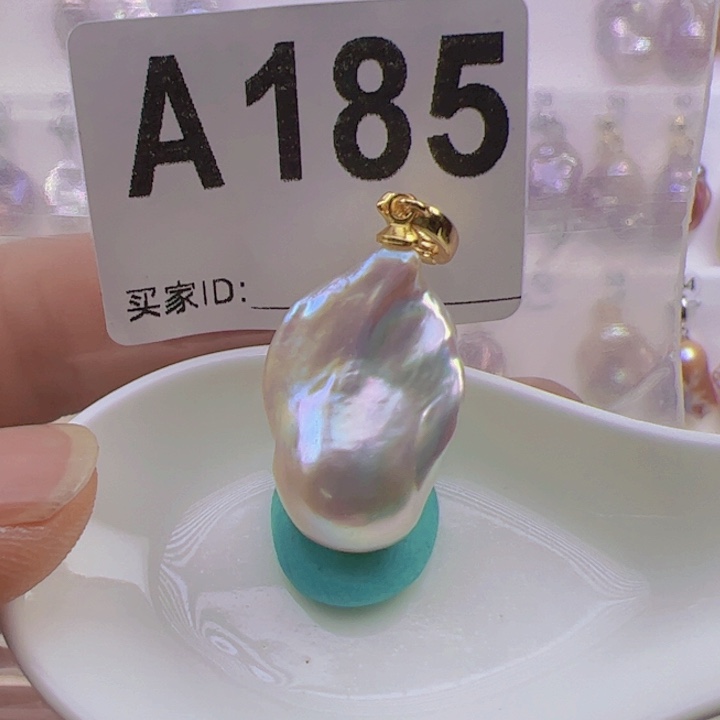 淡水珍珠颈饰合金