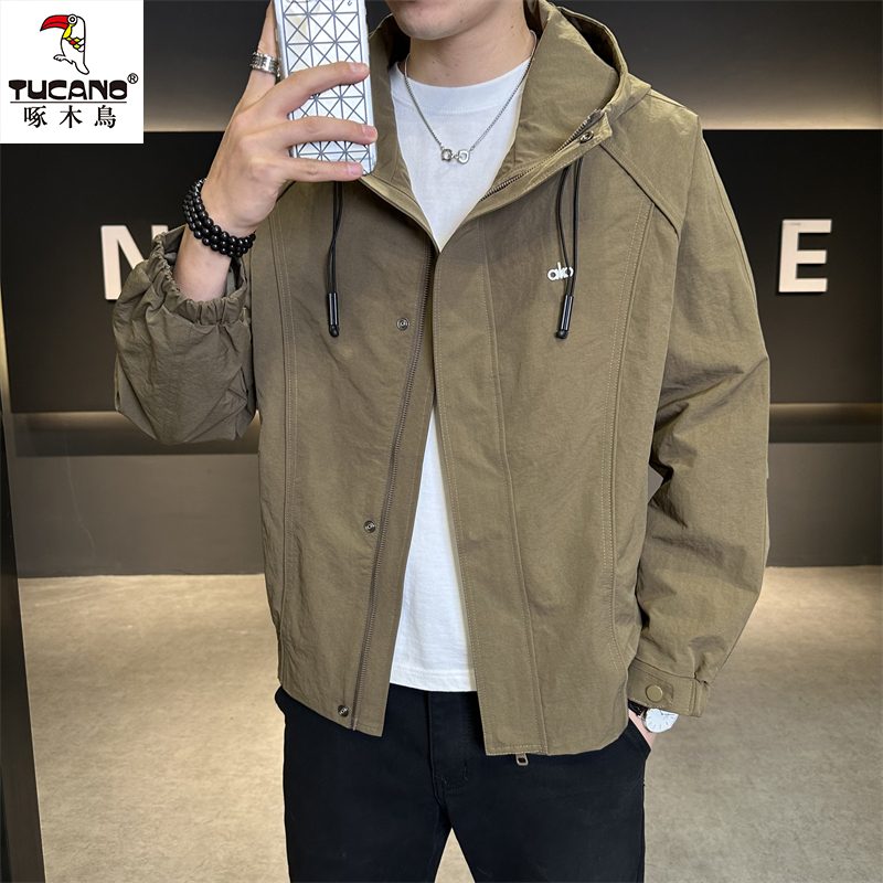 TUCANO/啄木鳥早秋上新时尚休闲百搭免烫防风夹克男修身连帽外套