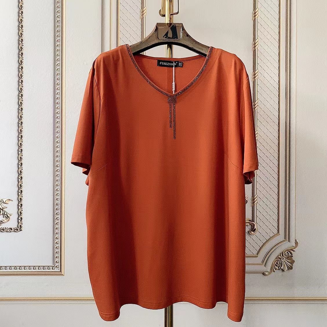 （衣长67）新款时尚小衫2563