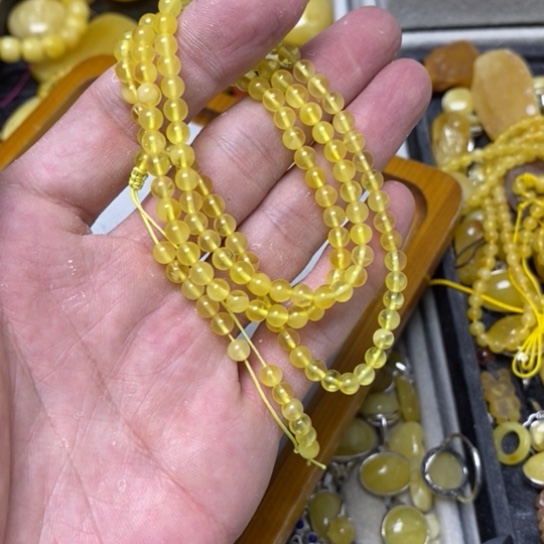 蜜蜡裸石未镶嵌多样性发货