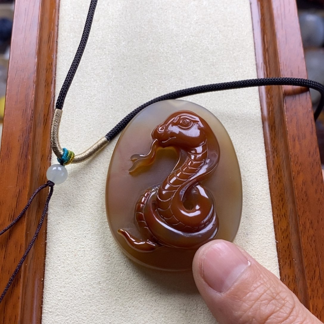 玛瑙/玉髓挂件未镶嵌