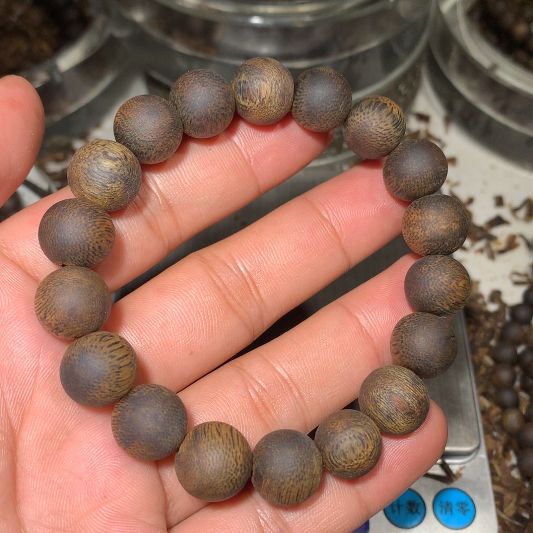 沉香手串绿棋楠沉香1.2单圈