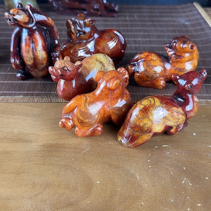 适***王和田玉未镶嵌挂件