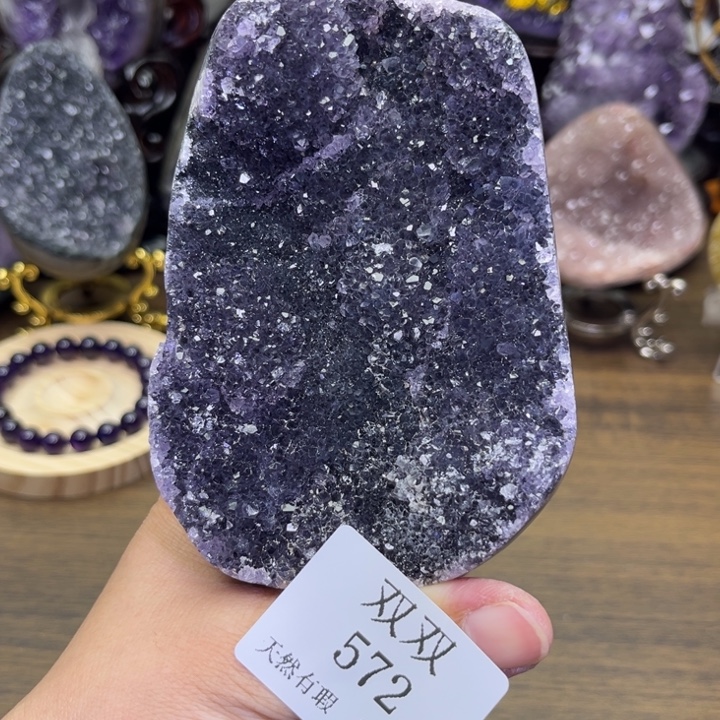 水晶大型摆件（非配饰）未镶嵌