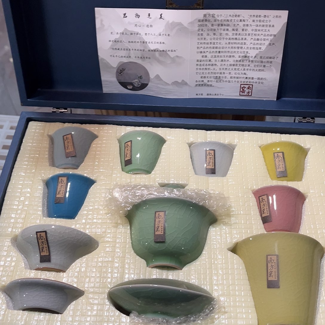 茶具套装系列摆件等