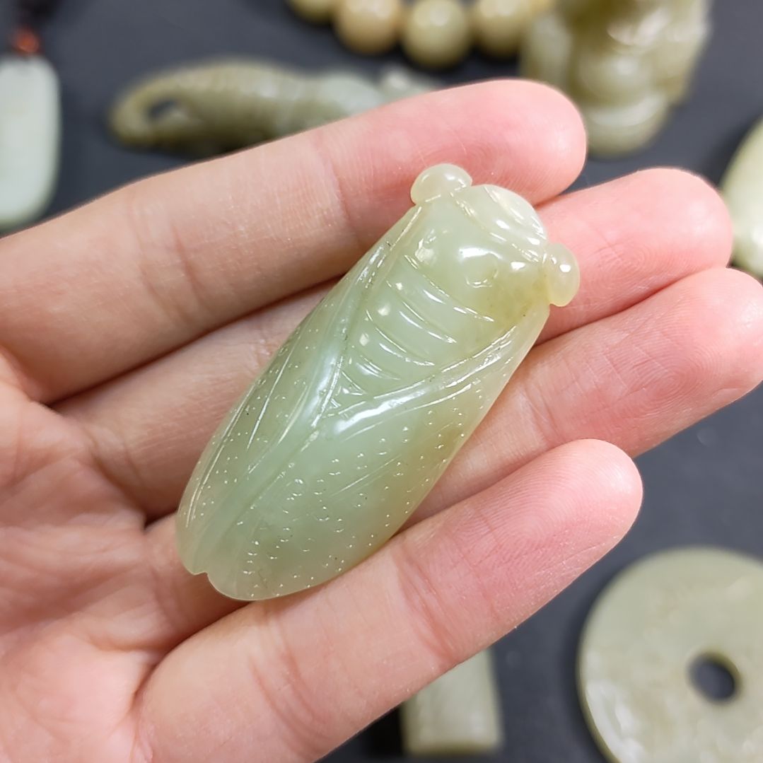 和田玉颈饰未镶嵌