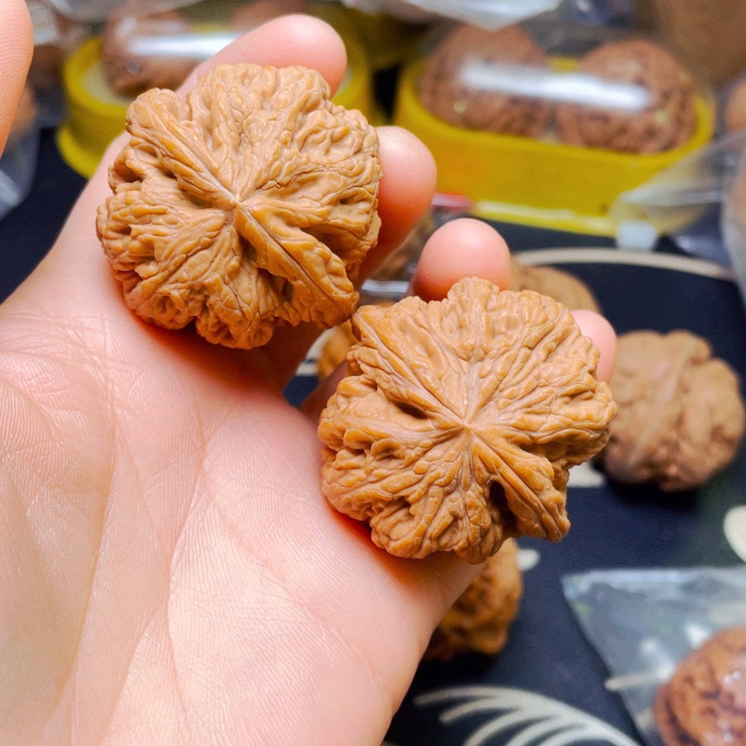 吊坠文玩核桃平谷粗筋