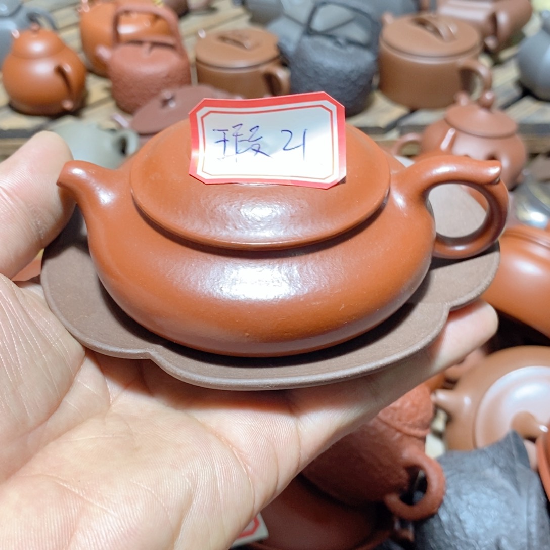紫砂茶壶欢迎各位光临惠顾