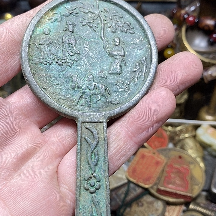 丰***叔小杨推荐铜物件一个