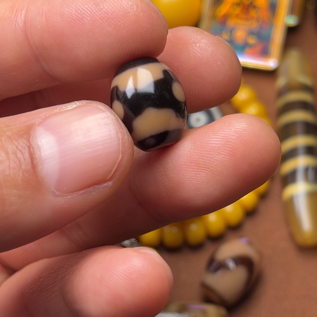 梧***果手串手链项链哈哈哈哈哈哈哈哈