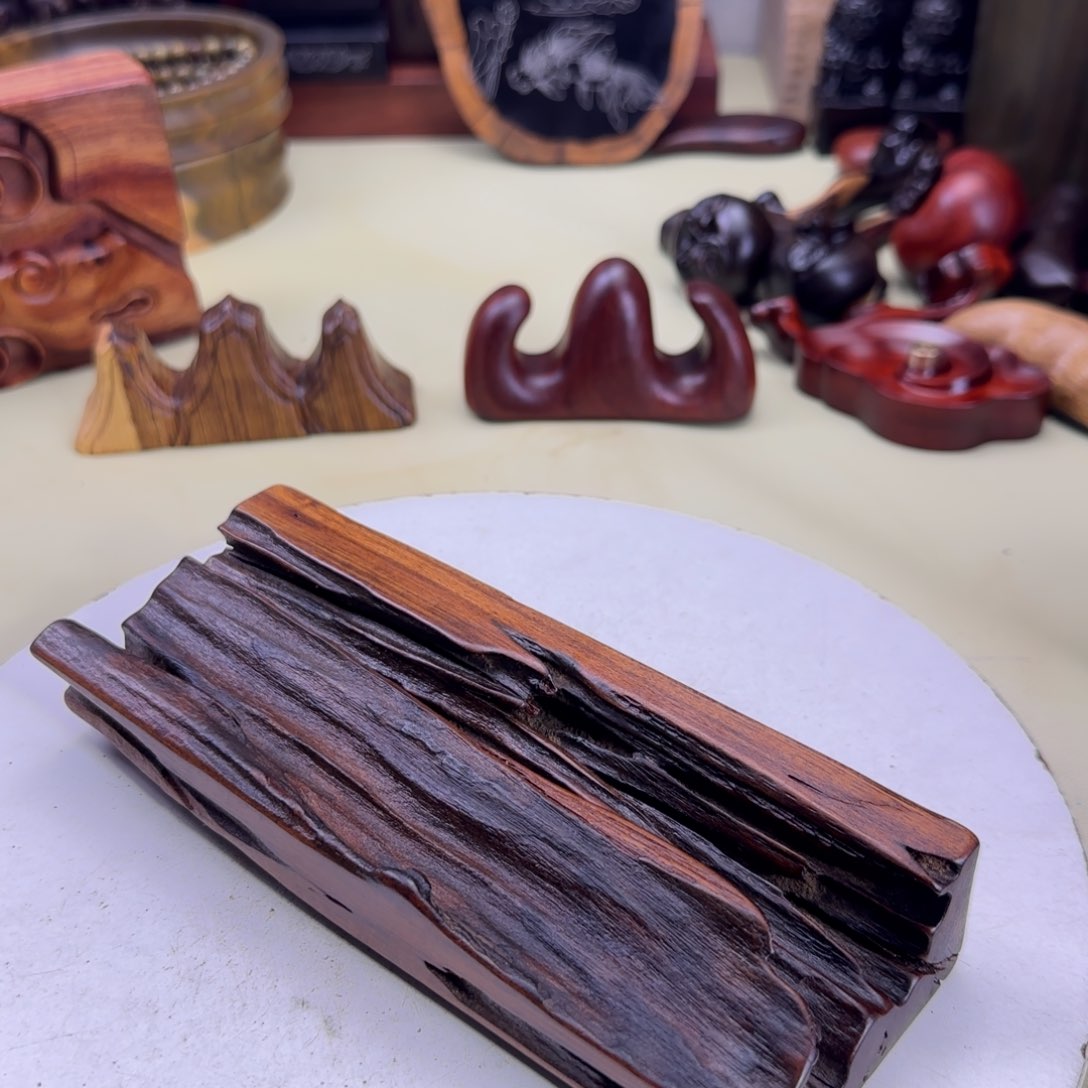 大果紫檀（缅甸花梨）?****?