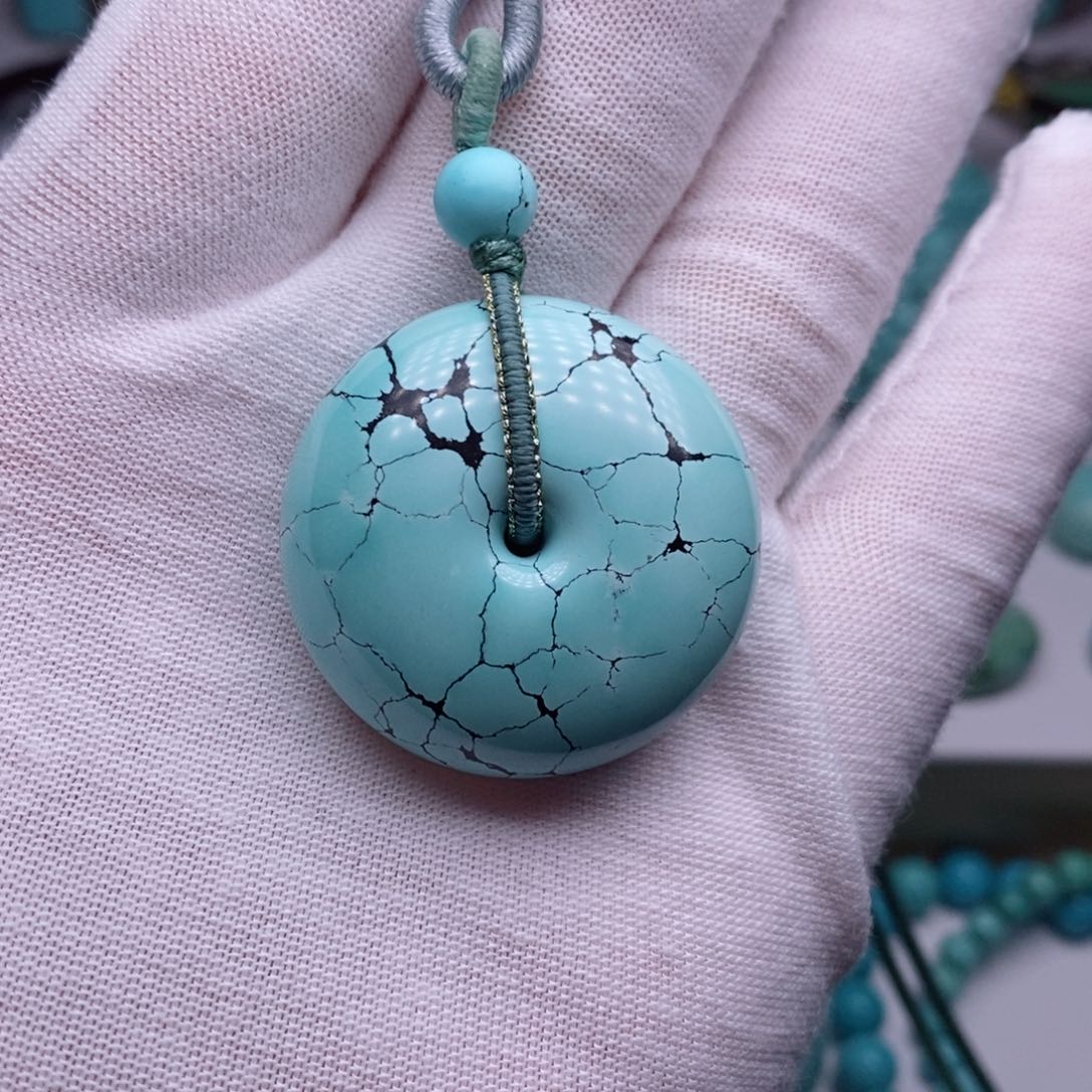 绿松石挂件未镶嵌