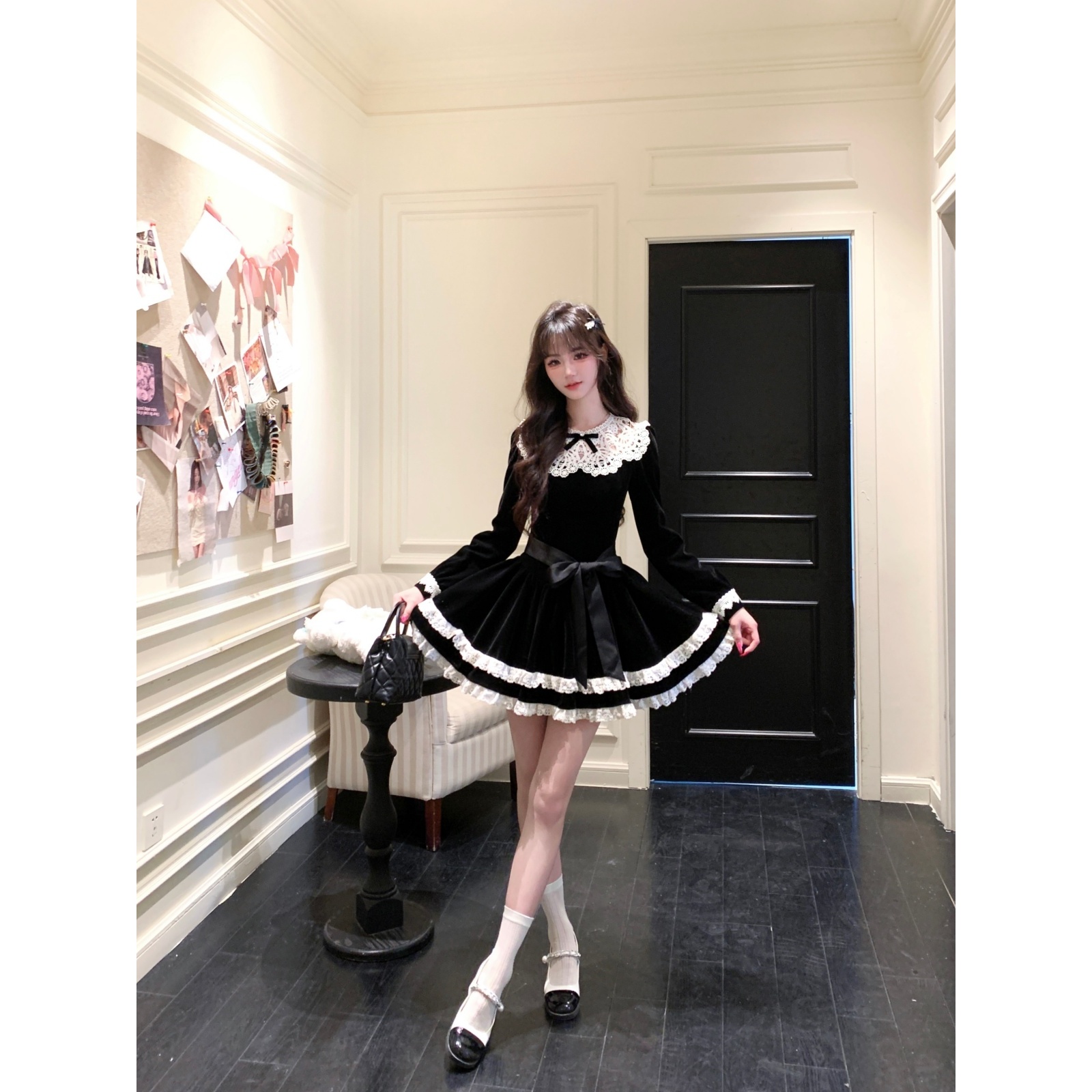 越韩小鱼 赫本千金 法式黑色丝绒连衣裙镂空蕾丝领口公主蓬蓬裙