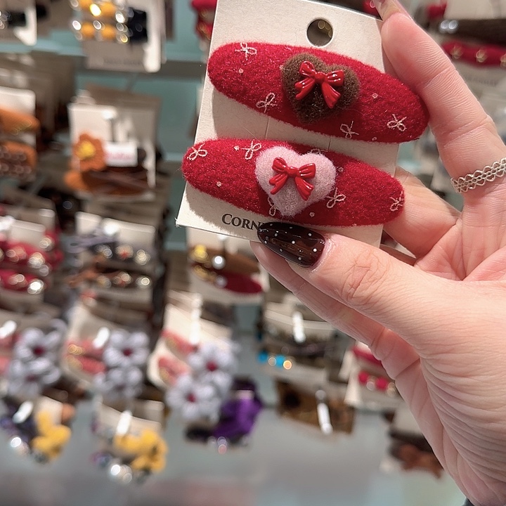 椭圆红色棕粉爱心掰掰