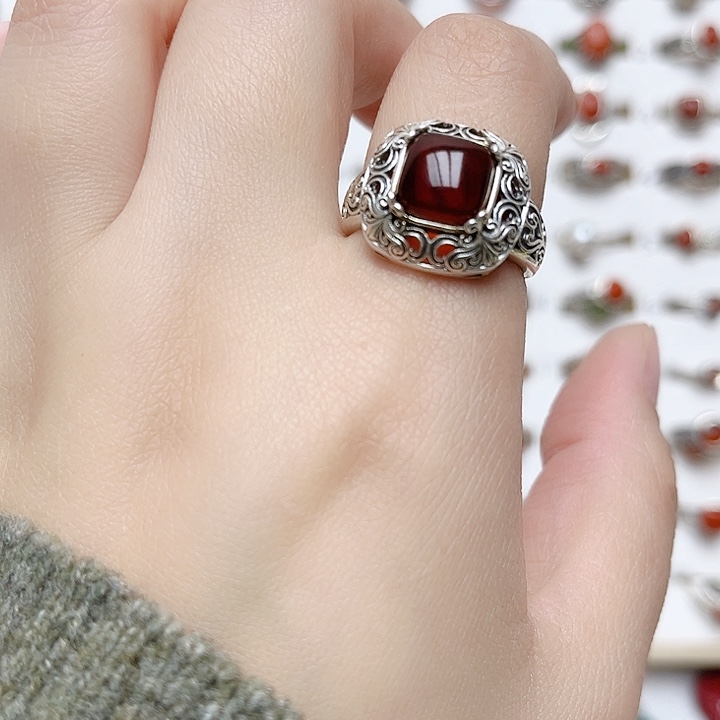 血珀戒指银S925镶嵌天然