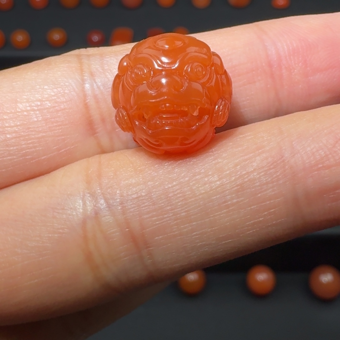 南红玛瑙未镶嵌柿子雕刻貔貅圆珠14