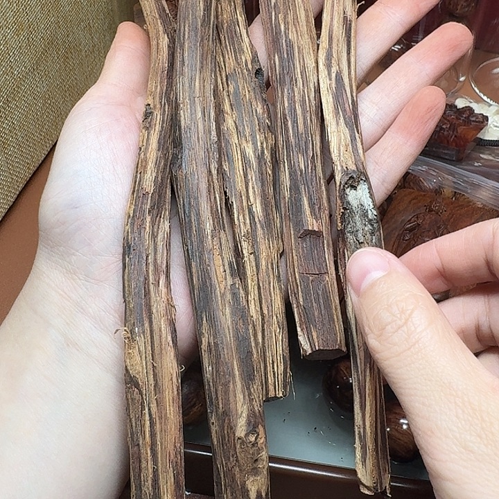 熊***大海南小叶降真香定制