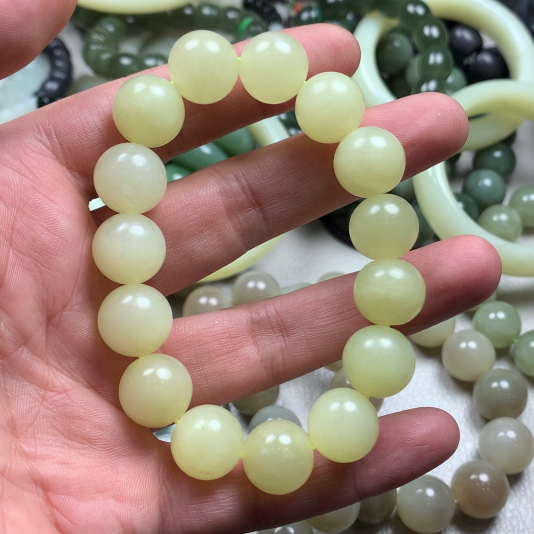 和田玉手链未镶嵌