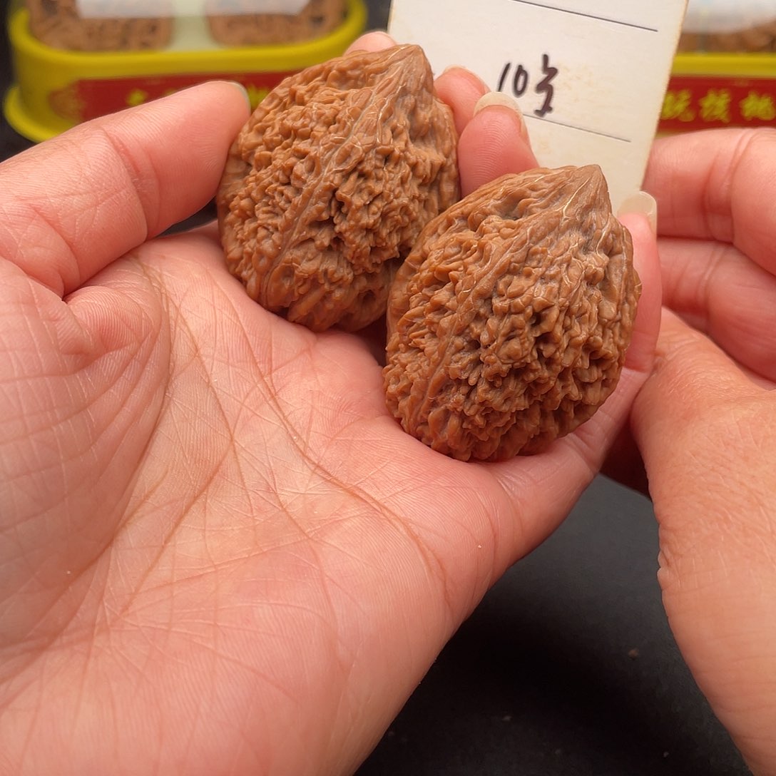 文玩核桃吊坠大蒜头38