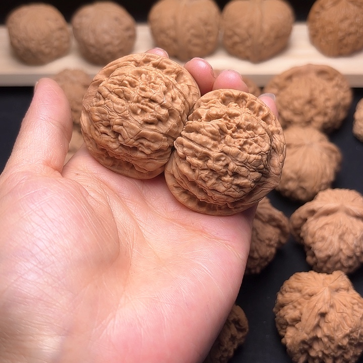 文玩核桃吊坠43官帽