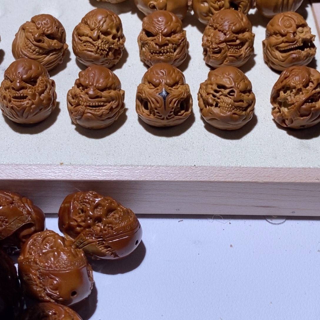 勤****橄榄核手串/手链1111