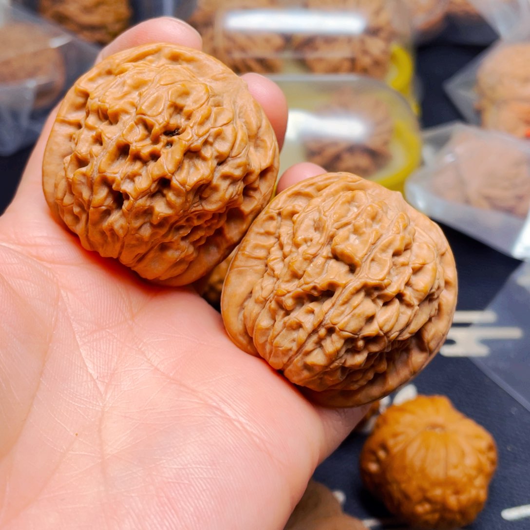 吊坠文玩核桃莲花虎头