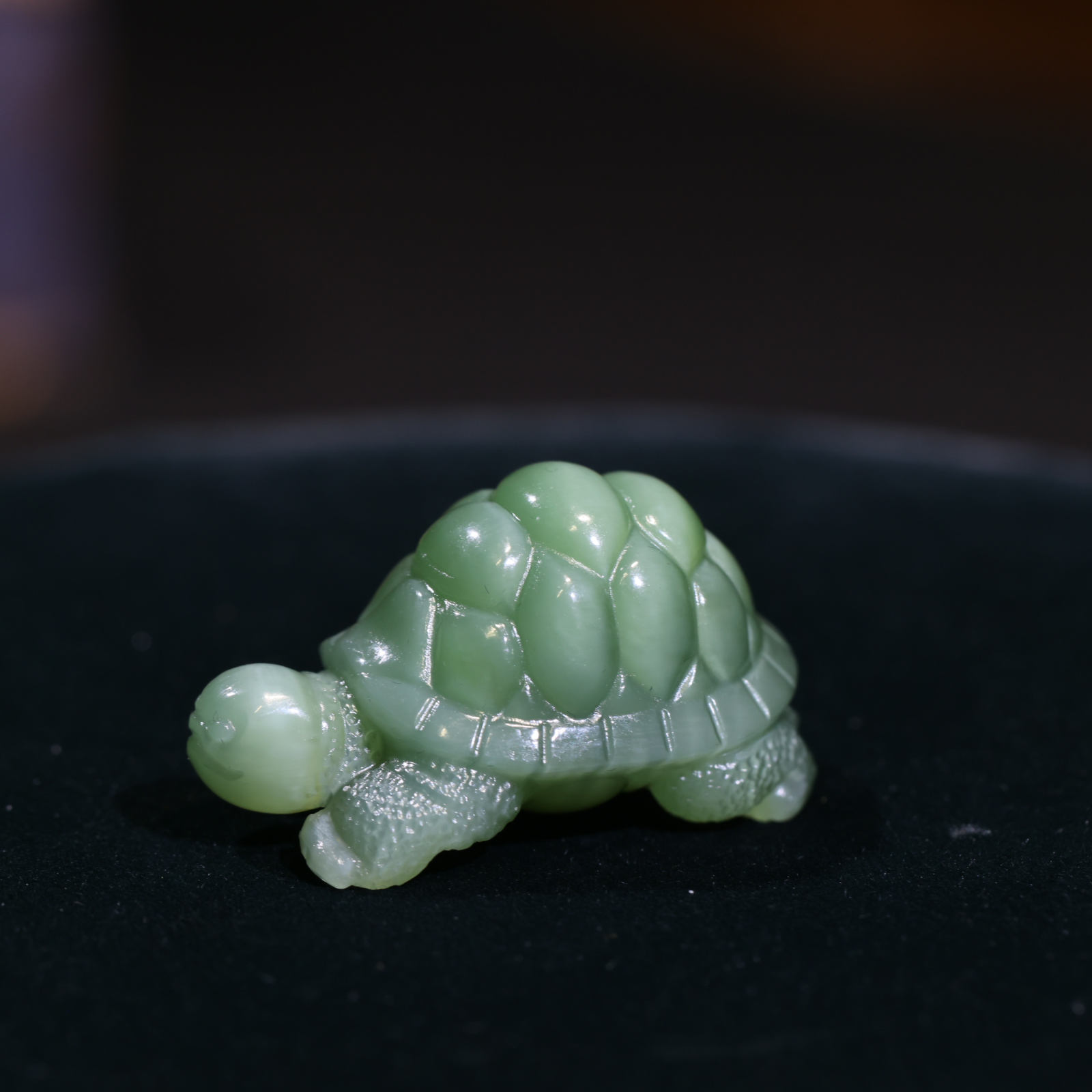 【新疆马爷珠宝】猫眼碧玉乌龟摆件