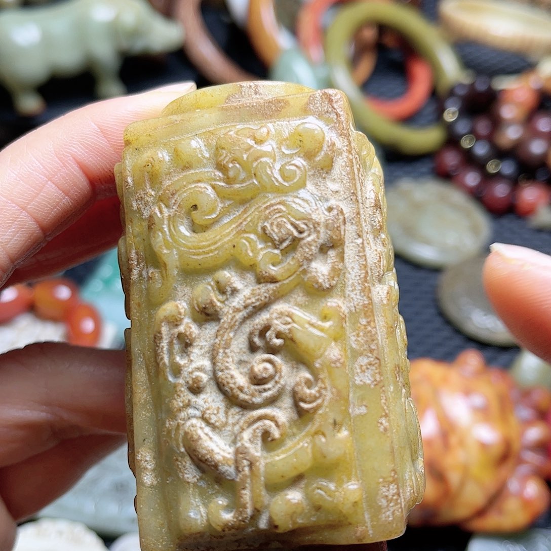 白玉菩提吊坠摆件