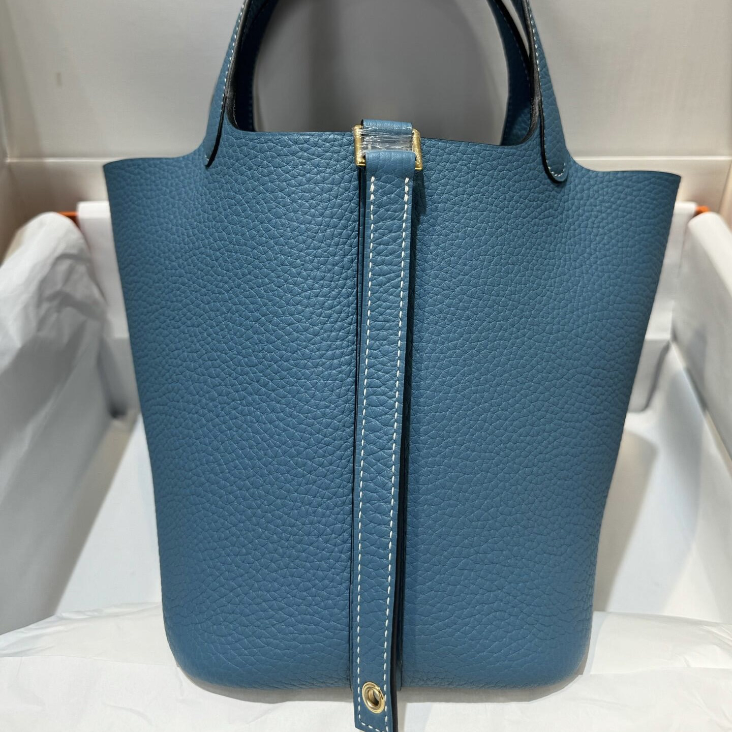 99新 Hermes/爱马仕 菜篮子22牛仔蓝金扣tc皮w手提包8416052