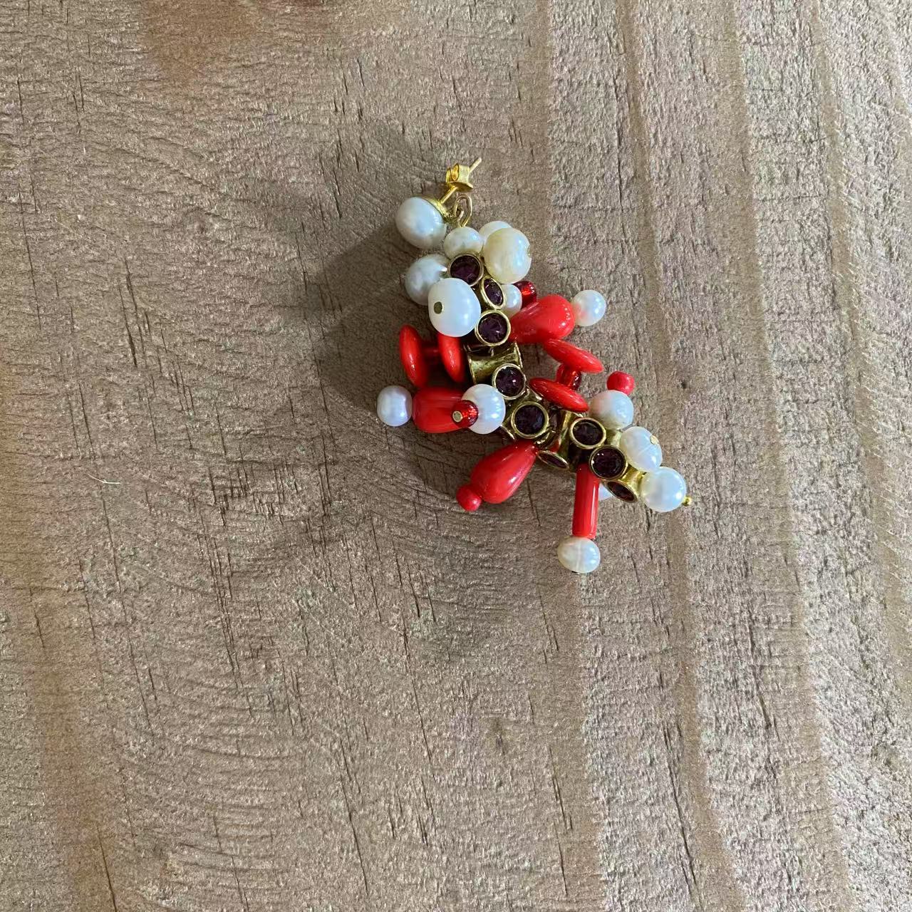 铜合金树脂耳饰 infobyfive2025春季时尚百搭新款珠珠耳环2EC1004