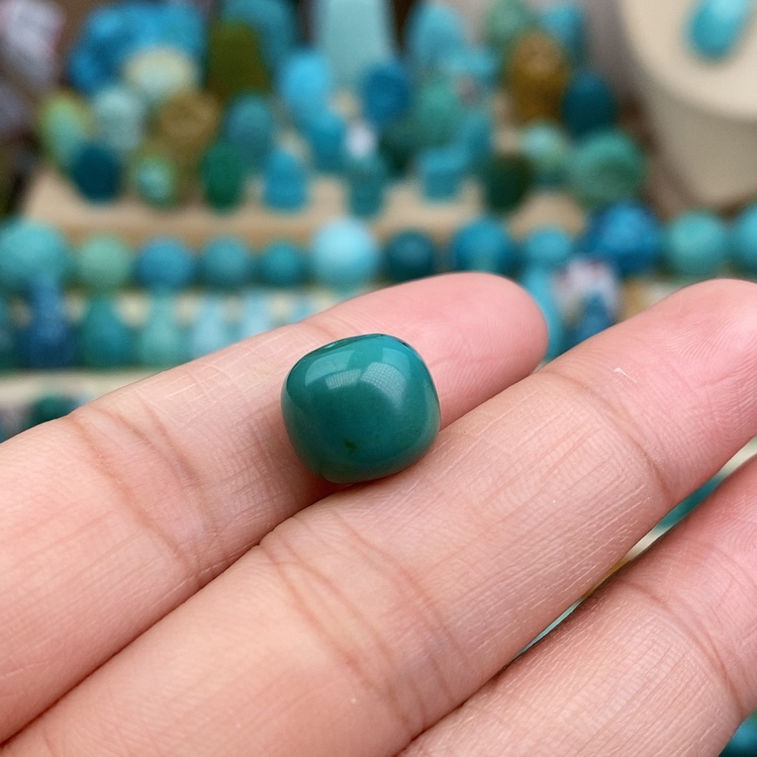 绿松石珠宝奇石未镶嵌10.9