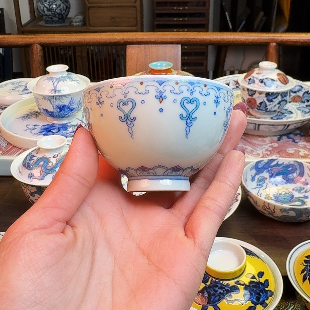 杯重工见山烧斗彩杯纯手绘