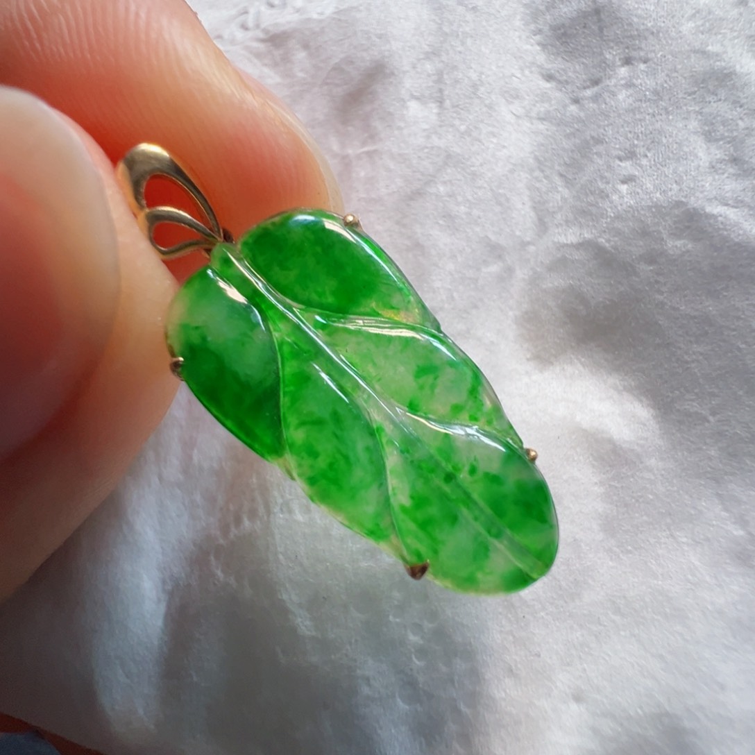 吊坠(不含链)18K金镶嵌翡翠