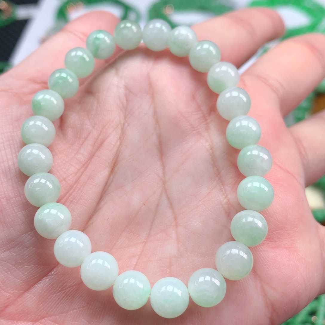 翡翠手链未镶嵌翡翠