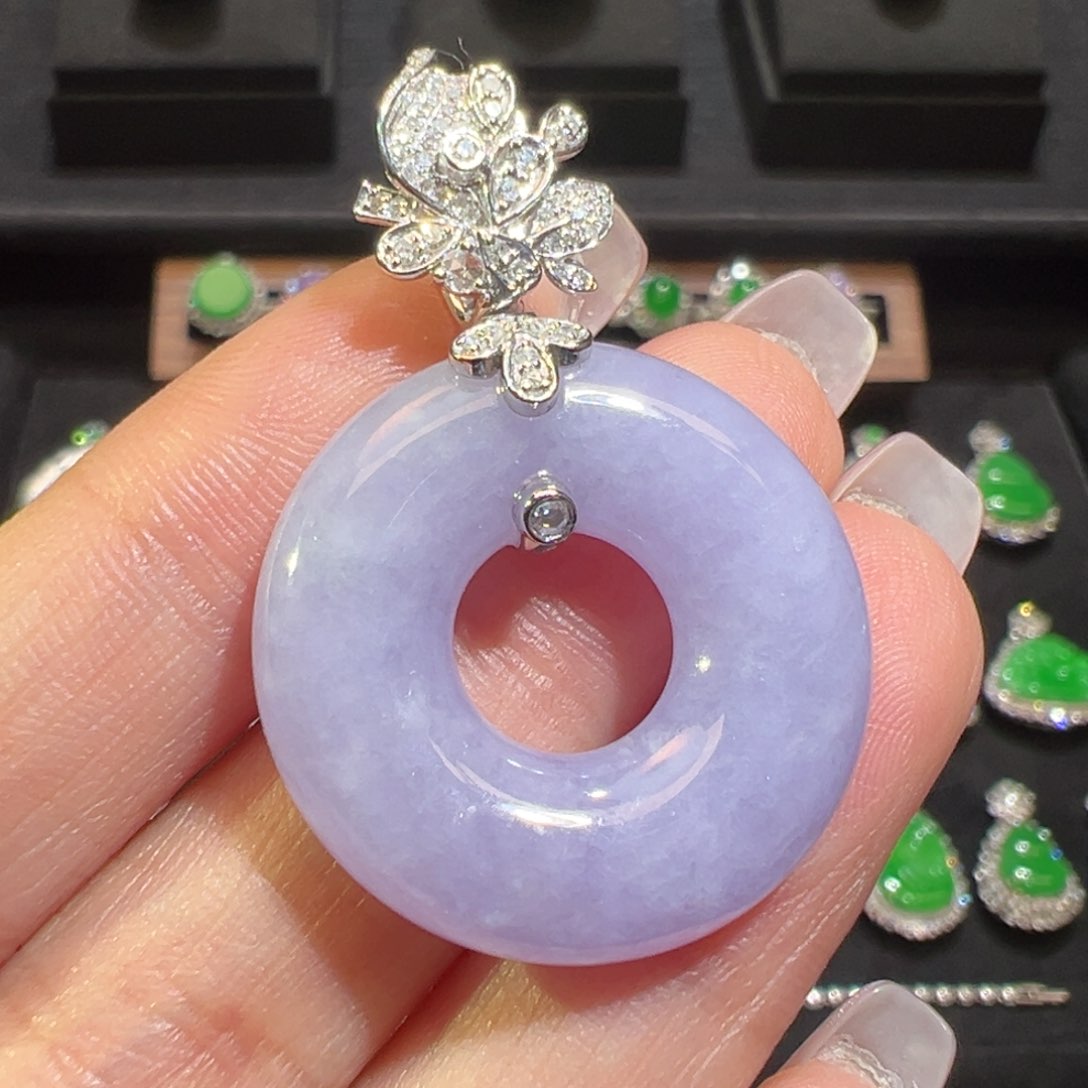 翡翠颈饰18K金镶嵌收到货48小时鉴赏期