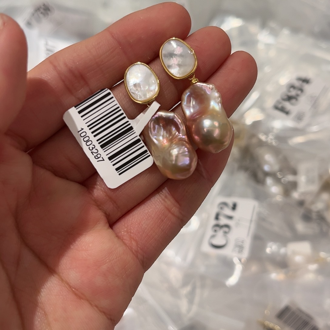 淡水珍珠耳饰合金