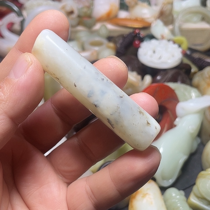 吊坠(不含链)未镶嵌和田玉（糖玉）