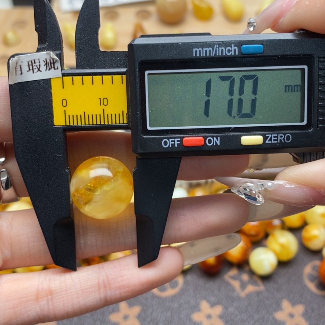 琥珀未镶嵌珠宝奇石蜜蜡1196