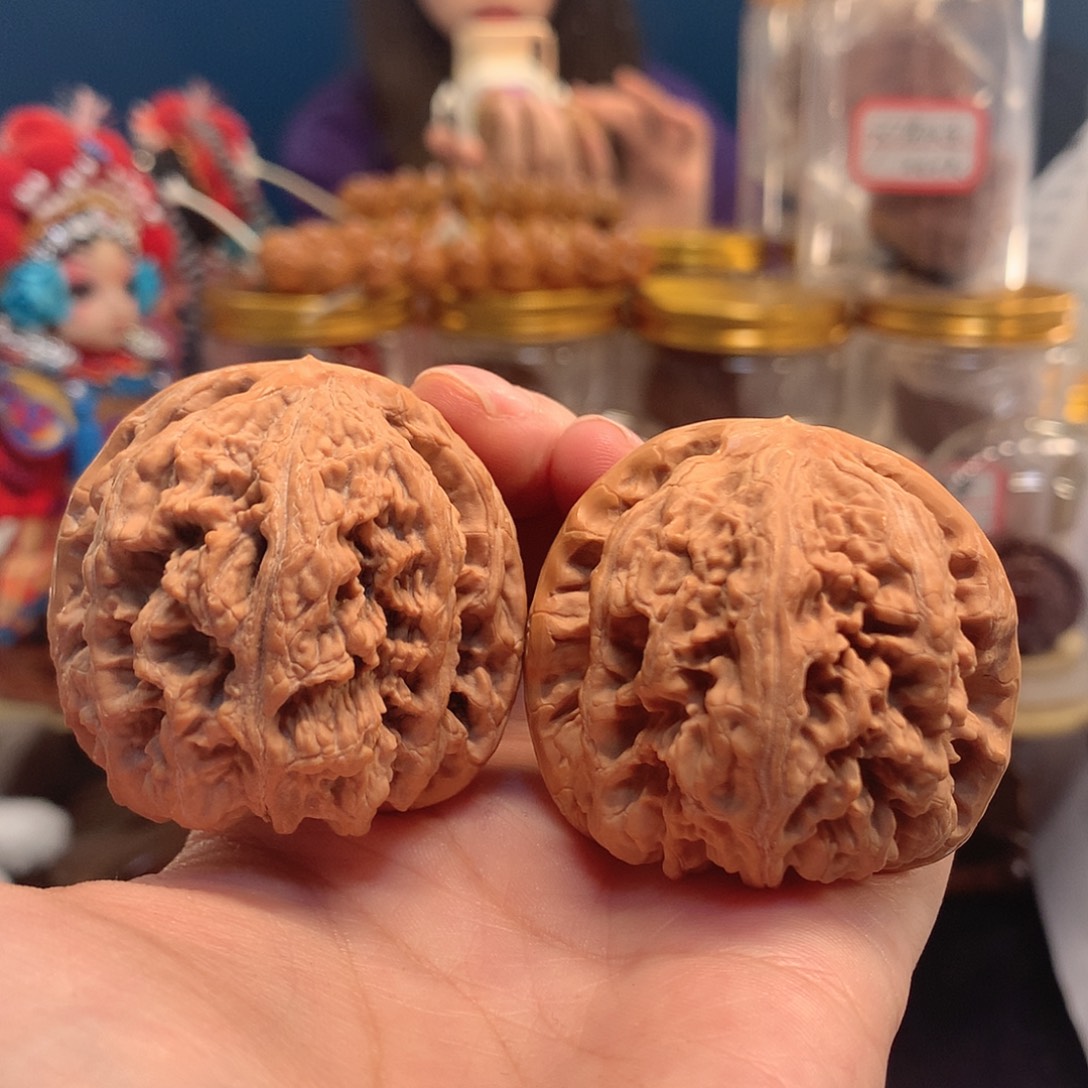 文玩核桃吊坠43 大粗筋