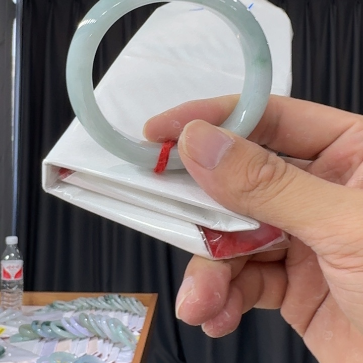 翡翠手镯未镶嵌@***安纯天然缅甸翡翠a货 买断