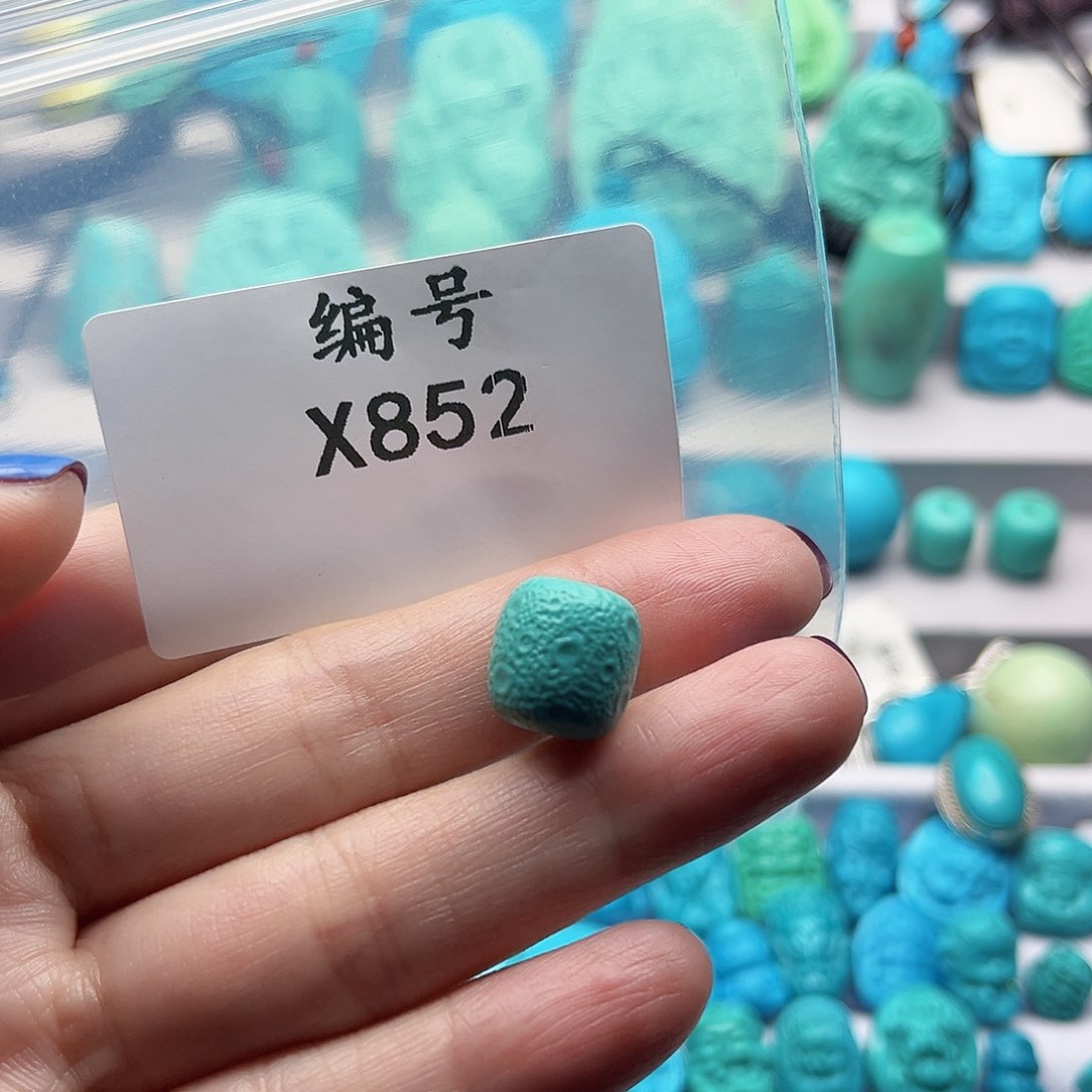 绿松石未镶嵌挂件r****m