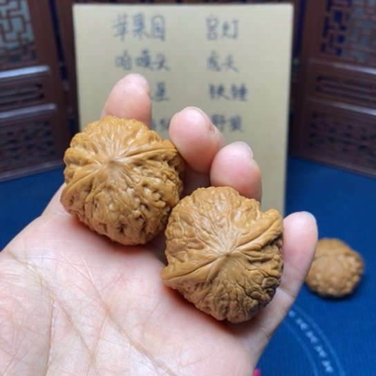 文玩核桃把件铁锤37