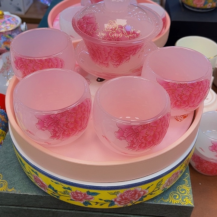 段泥茶杯啊哈哈啊哈哈我要