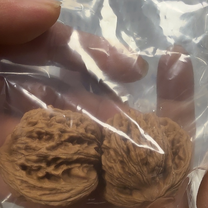 A***坊核桃全品四座楼狮子头